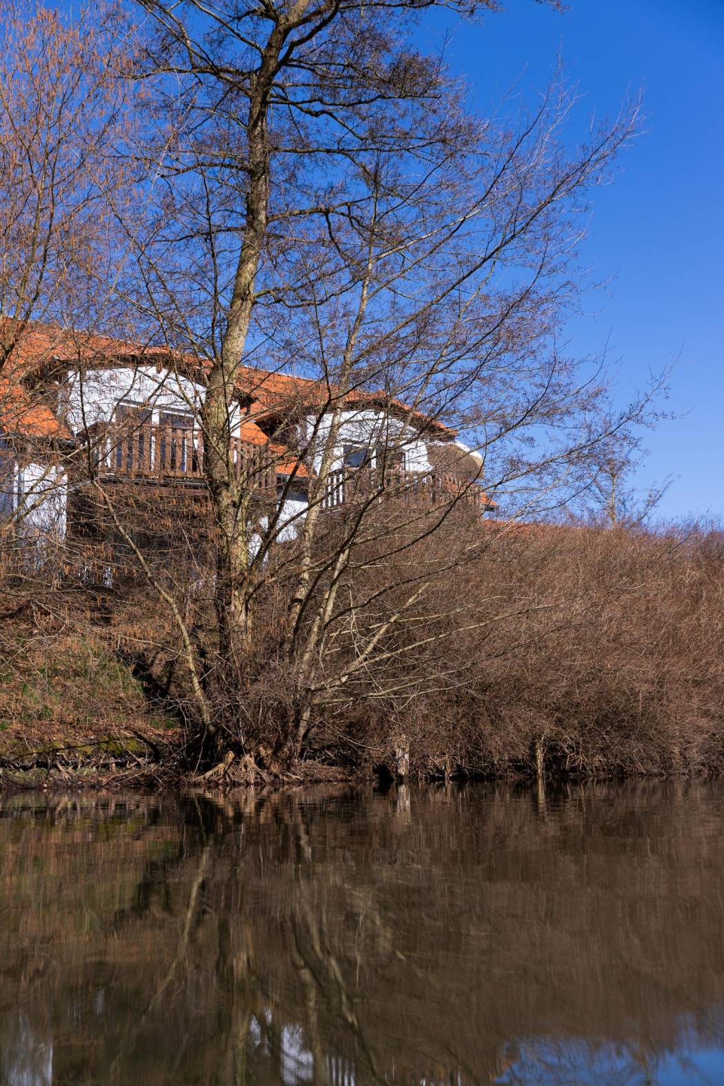 02 Das "Haus am See"